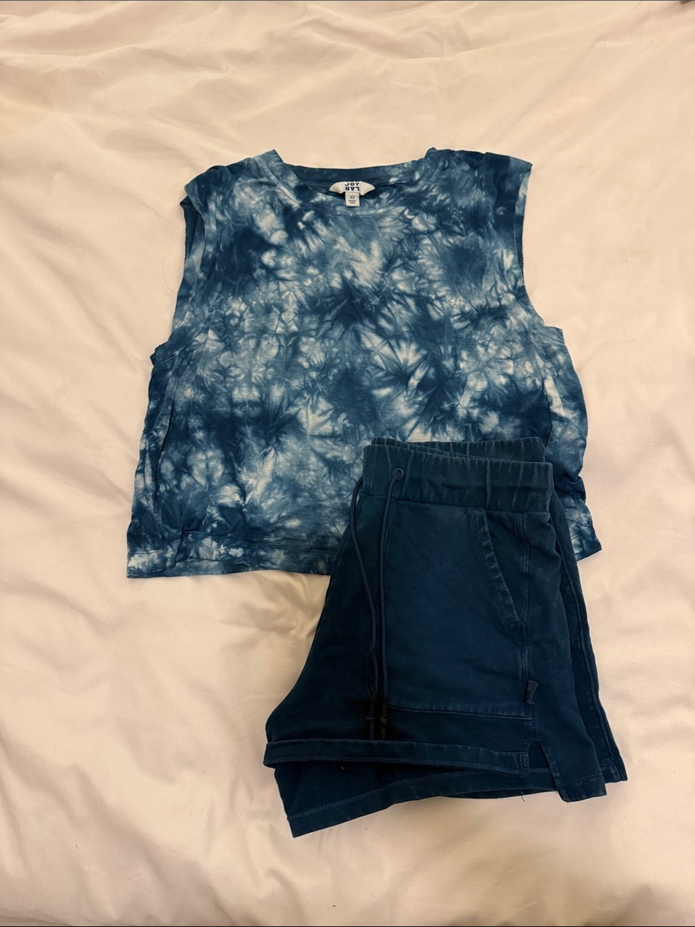 JoyLab Blue Tie-Dye Sleeveless Tank Top + shorts